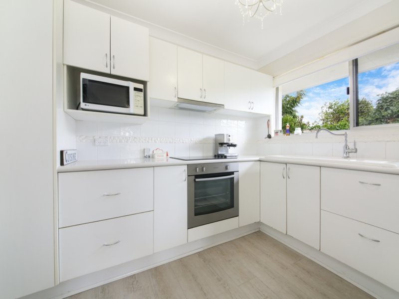 Photo - 2/3 Russell Court, Miami QLD 4220 - Image 9