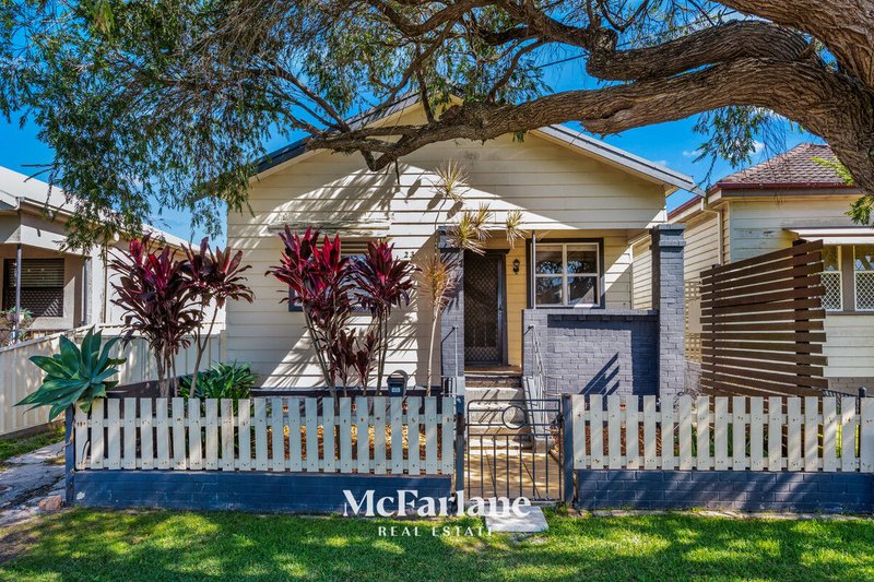 Photo - 23 Russell Street, Cardiff NSW 2285 - Image 2