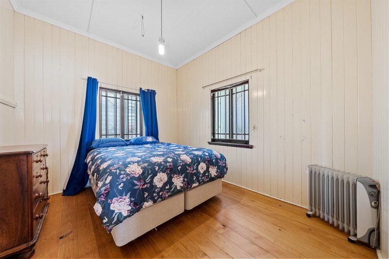 Photo - 23 Ruth Street, Corinda QLD 4075 - Image 17