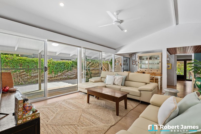 Photo - 23 Sail Street, Noosaville QLD 4566 - Image 3