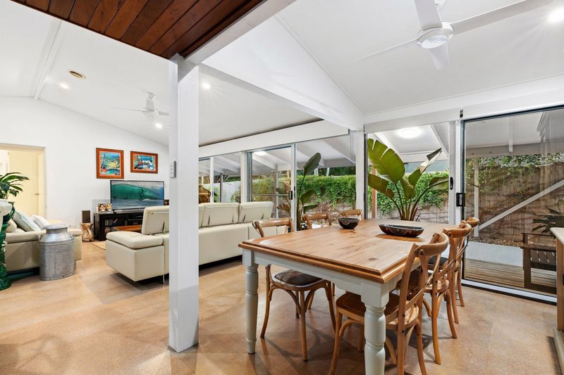 Photo - 23 Sail Street, Noosaville QLD 4566 - Image 6