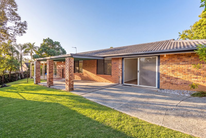 Photo - 23 San Mateo Boulevard, Ashmore QLD 4214 - Image 4