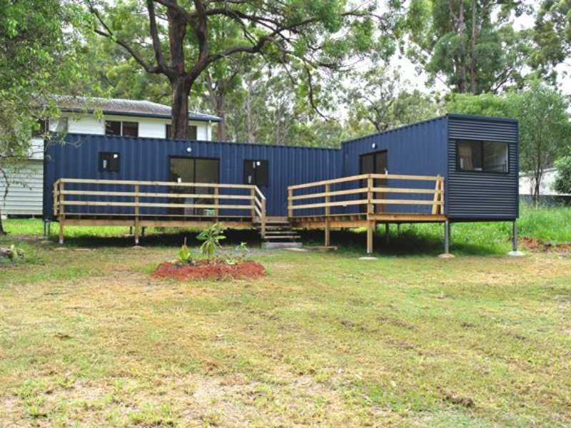 23 Sandpiper Parade, Macleay Island QLD 4184