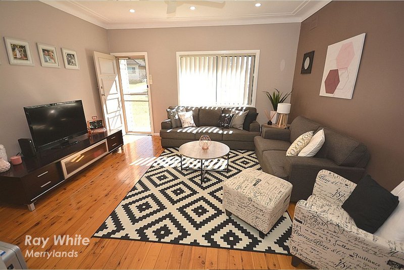 Photo - 23 Sandra Street, Woodpark NSW 2164 - Image 3