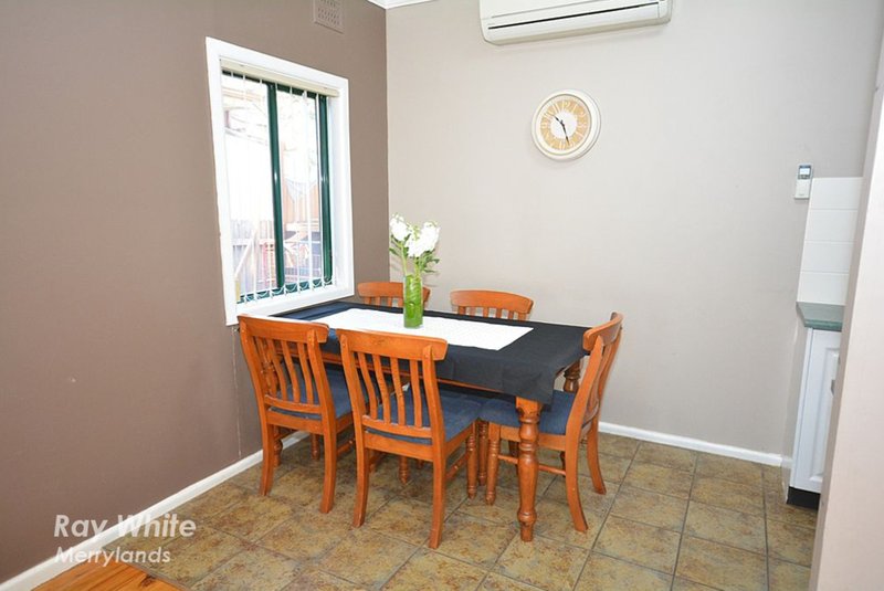 Photo - 23 Sandra Street, Woodpark NSW 2164 - Image 6