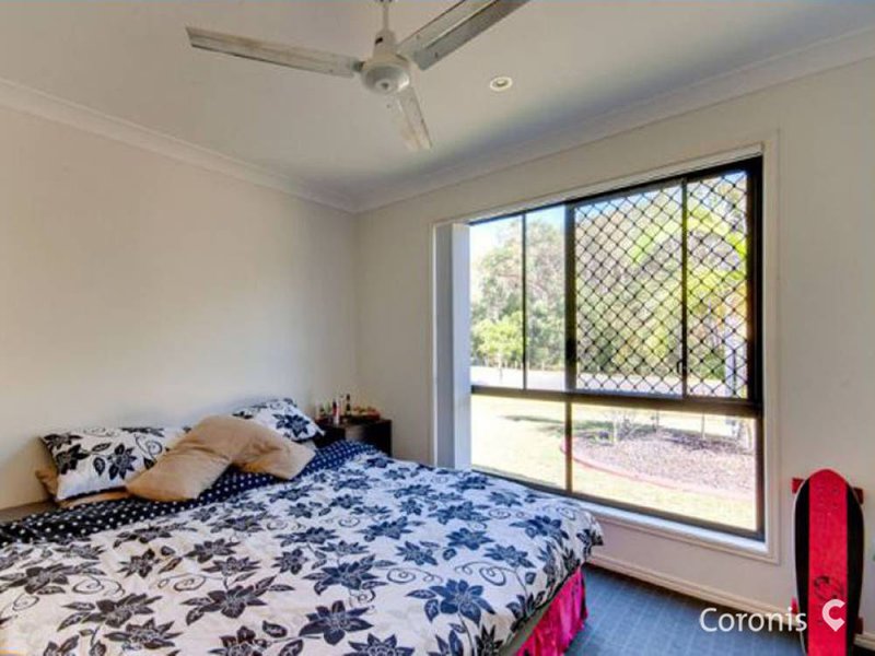 Photo - 23 Sandstone Blvd , Ningi QLD 4511 - Image 6