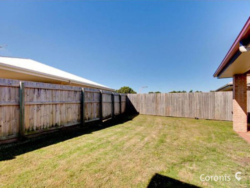 Photo - 23 Sandstone Blvd , Ningi QLD 4511 - Image 10