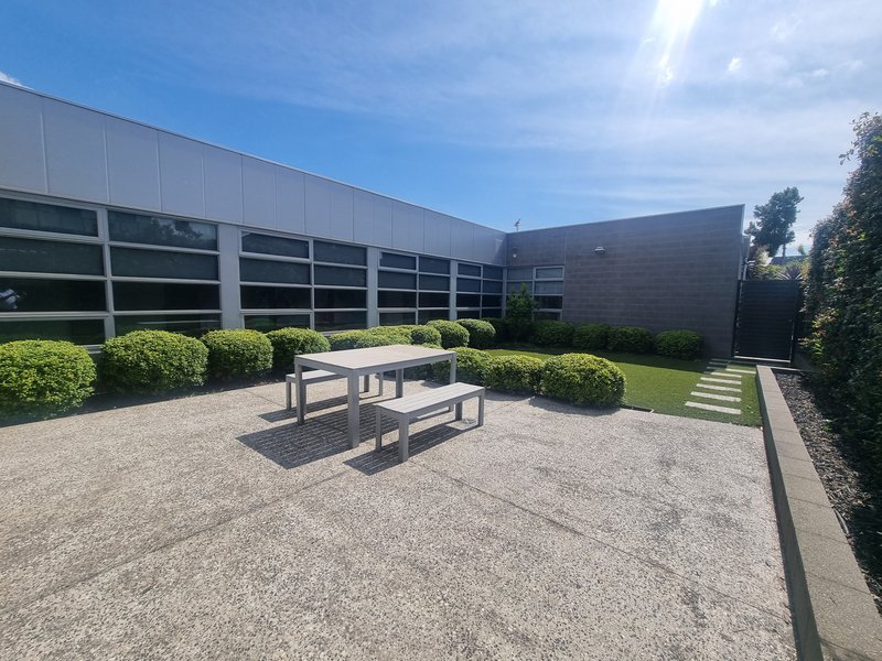 Photo - 2/3 Sarton Road, Clayton VIC 3168 - Image 7