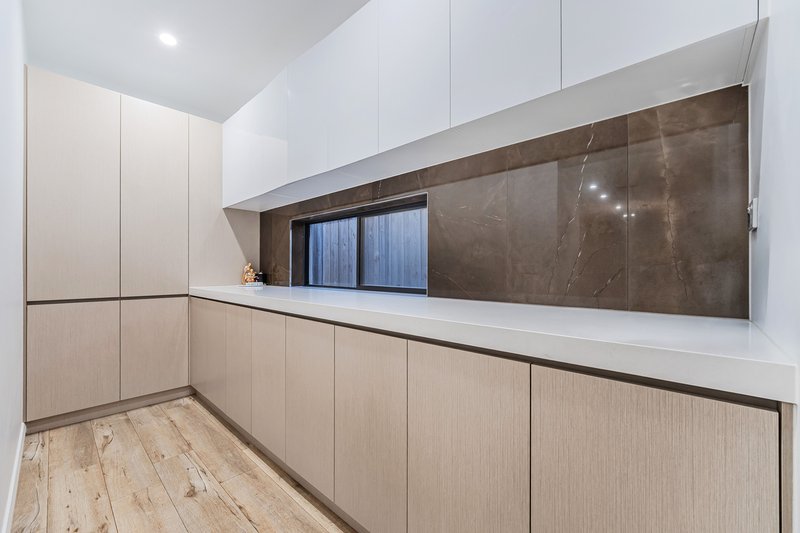 Photo - 23 Sash Street, Greenvale VIC 3059 - Image 12