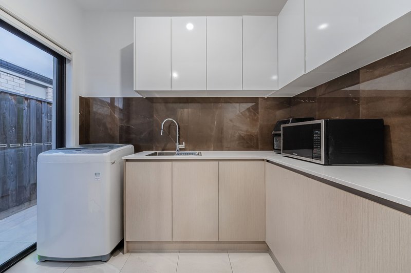 Photo - 23 Sash Street, Greenvale VIC 3059 - Image 25