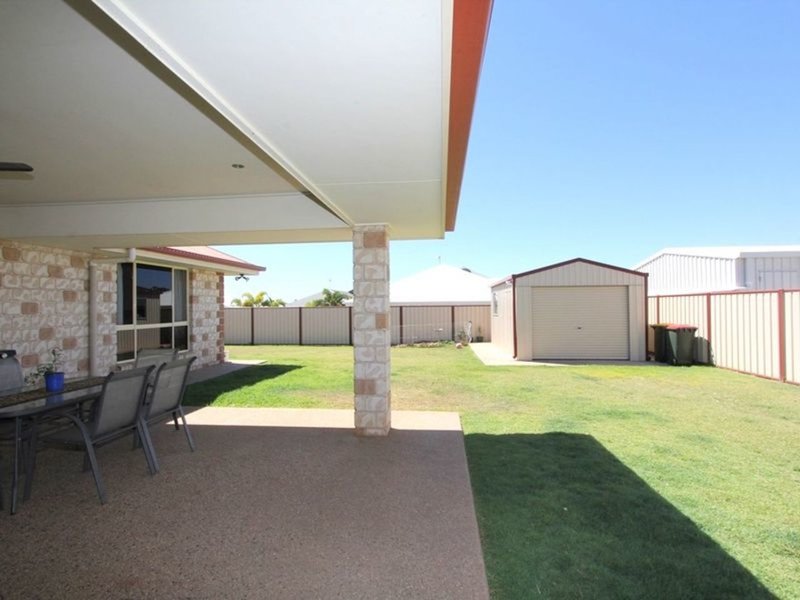 Photo - 23 Saville Street, Emerald QLD 4720 - Image 18