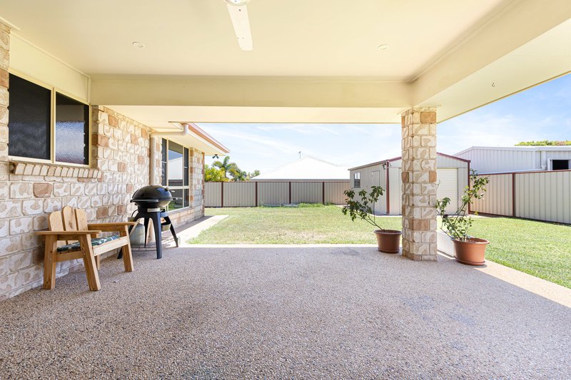 Photo - 23 Saville Street, Emerald QLD 4720 - Image 17