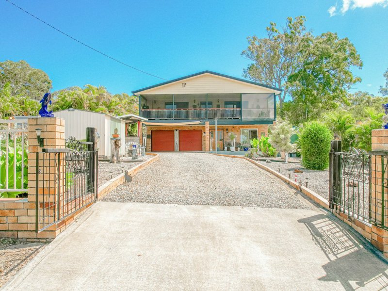 Photo - 23 Schooner Street, Russell Island QLD 4184 - Image 2