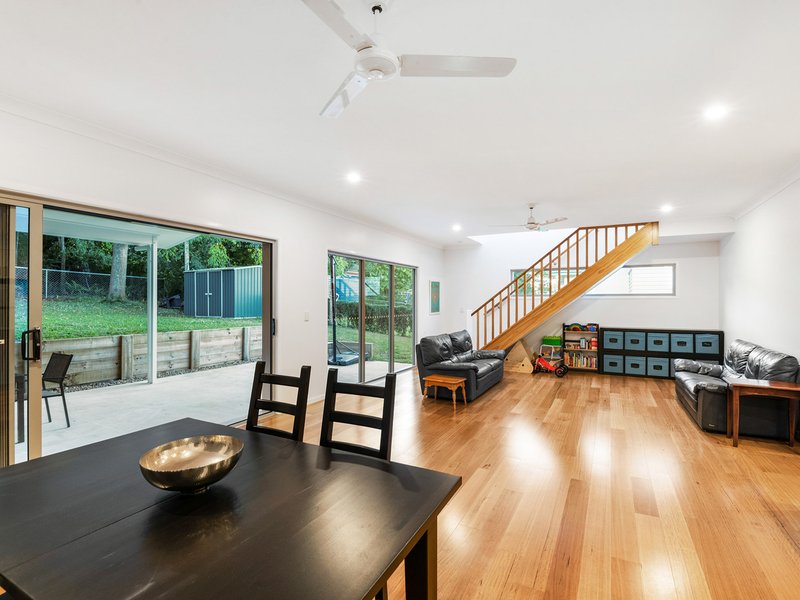 Photo - 23 Scott Street, Corinda QLD 4075 - Image 5