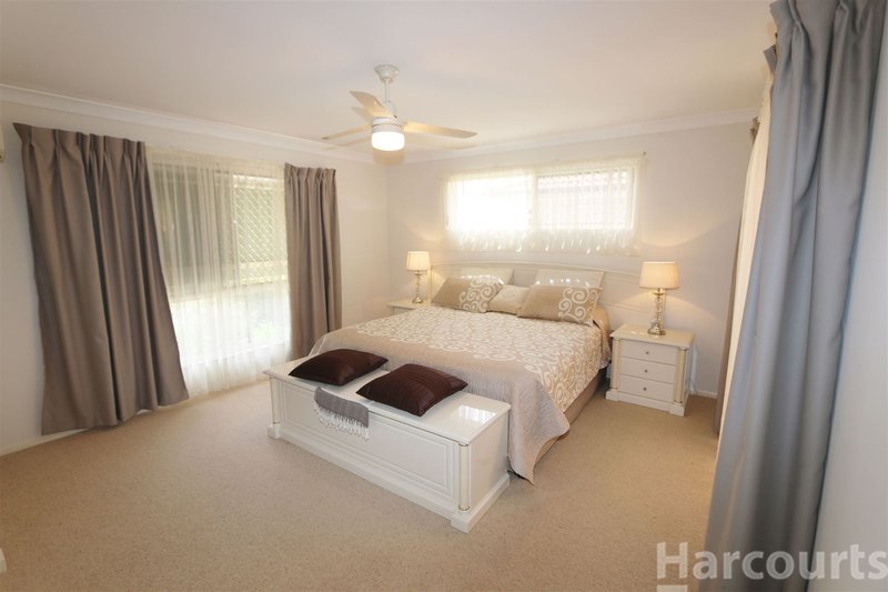 Photo - 23 Seaforth Street, Sandstone Point QLD 4511 - Image 3