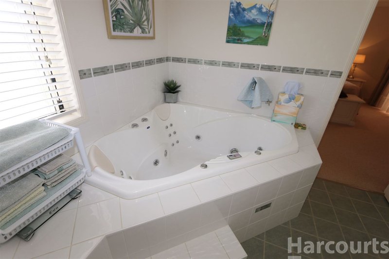 Photo - 23 Seaforth Street, Sandstone Point QLD 4511 - Image 5