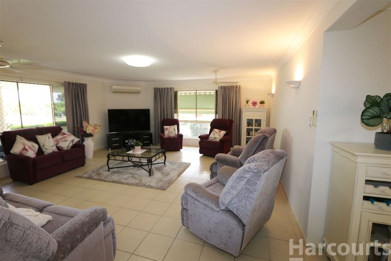 Photo - 23 Seaforth Street, Sandstone Point QLD 4511 - Image 10