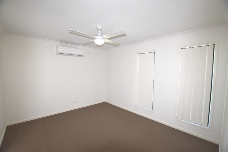 Photo - 23 Seagull Boulevard, Kirkwood QLD 4680 - Image 6