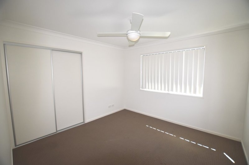 Photo - 23 Seagull Boulevard, Kirkwood QLD 4680 - Image 7