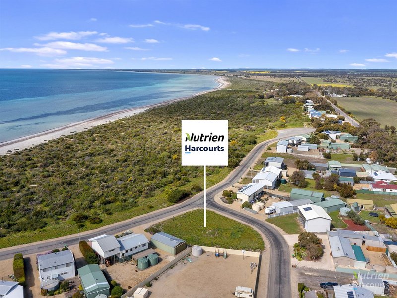 Photo - 23 Seaview Road, Corny Point SA 5575 - Image 3