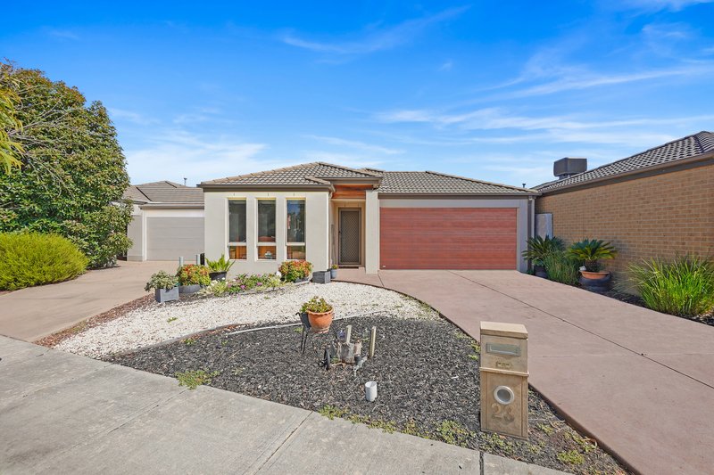 Photo - 23 Serenity Street, Pakenham VIC 3810 - Image 12