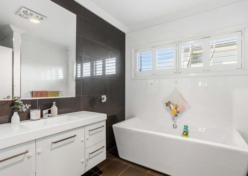 Photo - 23 Shantull Drive, Wallabi Point NSW 2430 - Image 17