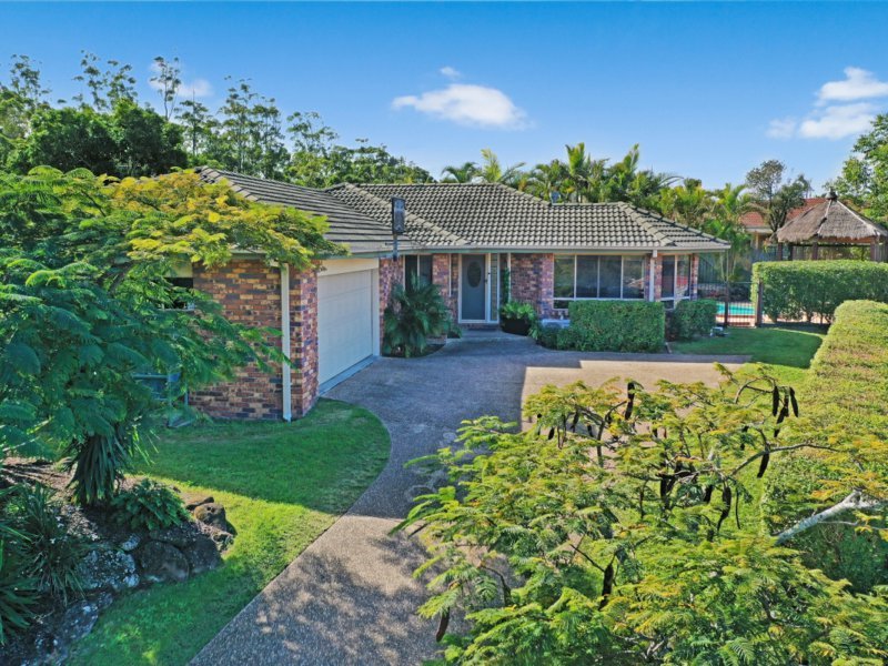 Photo - 23 Sharscay Close, Burleigh Heads QLD 4220 - Image 17