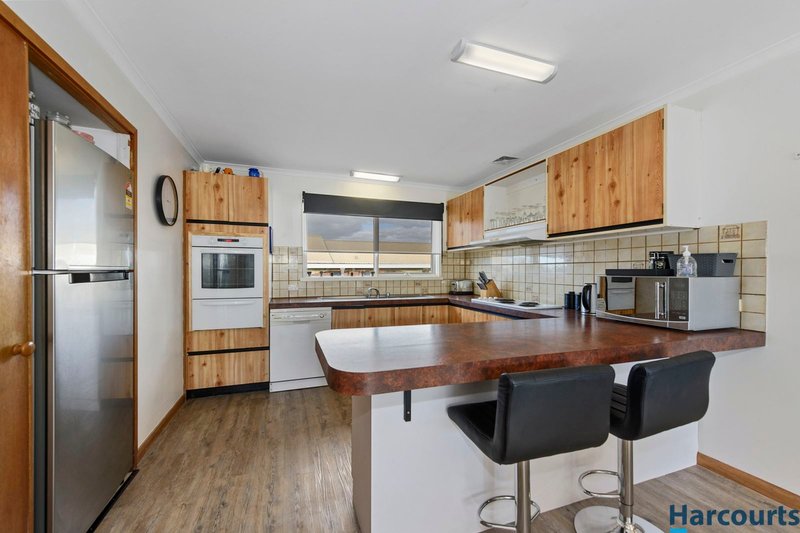 Photo - 23 Shaw Street, Miandetta TAS 7310 - Image 3