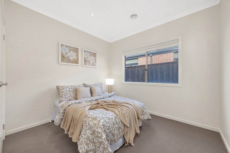 Photo - 23 Shepherds Way, Mernda VIC 3754 - Image 10