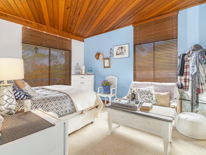 Photo - 23 Sheridan Crescent, Stanwell Park NSW 2508 - Image 7