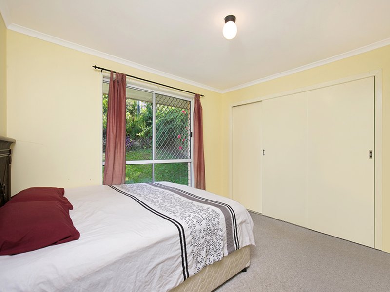 Photo - 23 Sherwood Crescent, Daisy Hill QLD 4127 - Image 5