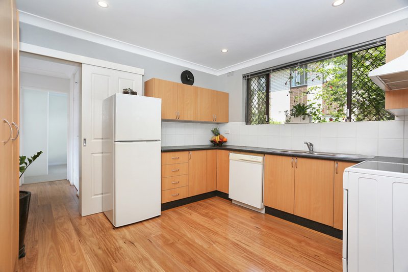 Photo - 2/3 Shipley Avenue, North Strathfield NSW 2137 - Image 2