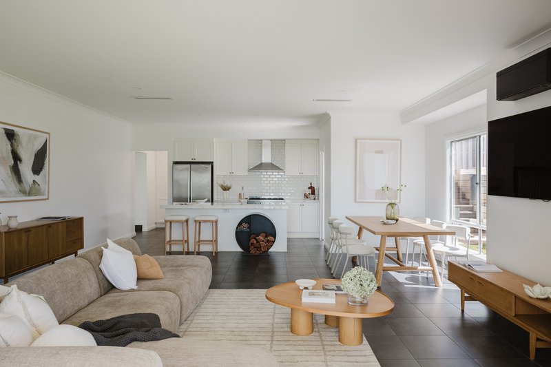 Photo - 23 Silhouette Street, Mount Barker SA 5251 - Image 3