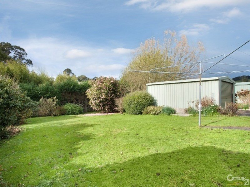 Photo - 23 Smith Street, Loch VIC 3945 - Image 11