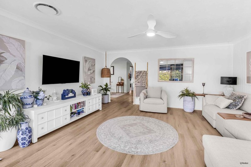 Photo - 2/3 Snowgum Court, Burleigh Waters QLD 4220 - Image 2