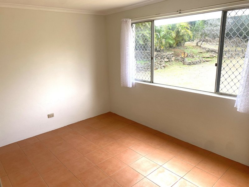 Photo - 23 South Kerton Road, Nanango QLD 4615 - Image 9