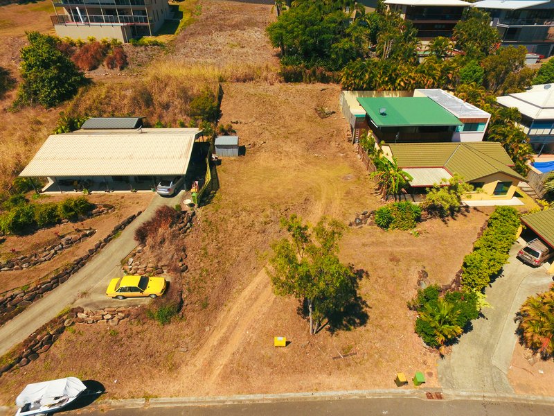 Photo - 23 South Molle Boulevard, Cannonvale QLD 4802 - Image 5