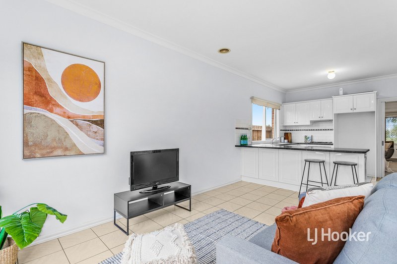 Photo - 23 Southampton Drive, Point Cook VIC 3030 - Image 8