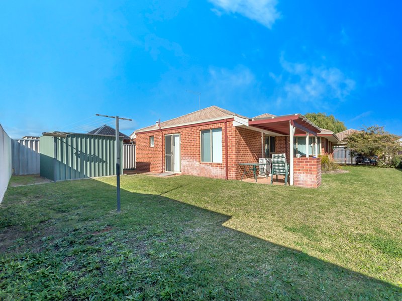 Photo - 23 St. Ettiene Gardens, Port Kennedy WA 6172 - Image 3