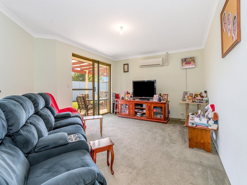 Photo - 23 St. Ettiene Gardens, Port Kennedy WA 6172 - Image 7