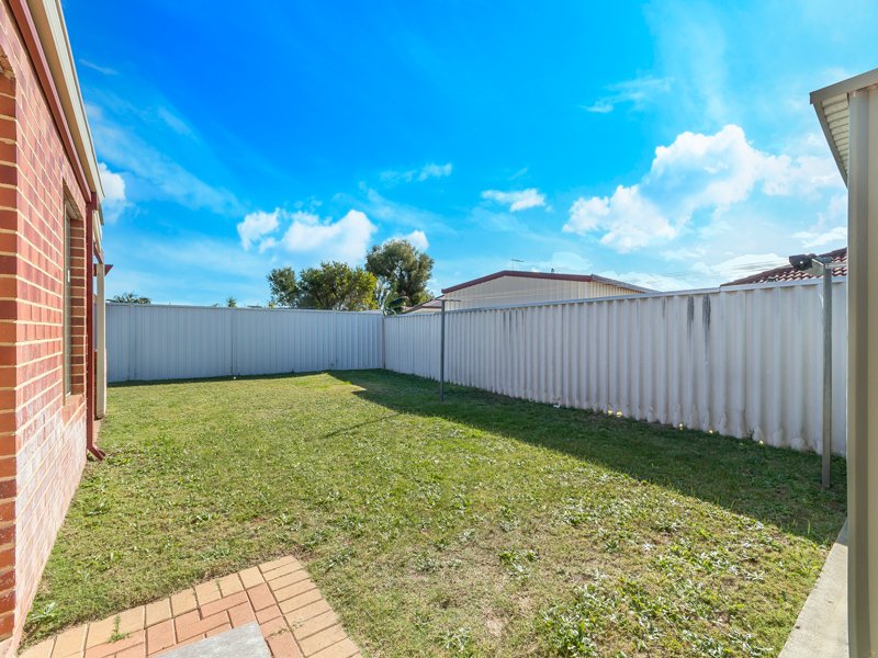 Photo - 23 St. Ettiene Gardens, Port Kennedy WA 6172 - Image 26