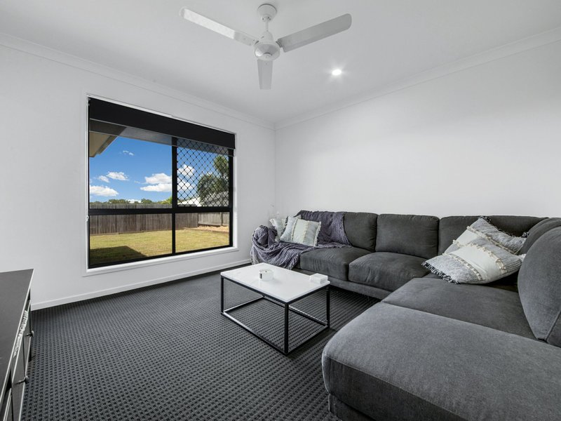 Photo - 23 Stella Street, Boyne Island QLD 4680 - Image 7