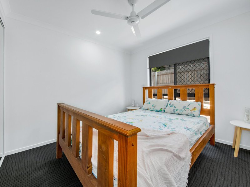 Photo - 23 Stella Street, Boyne Island QLD 4680 - Image 13