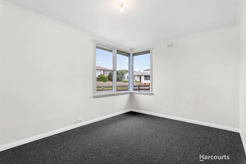 Photo - 23 Stoke Street, Ravenswood TAS 7250 - Image 6