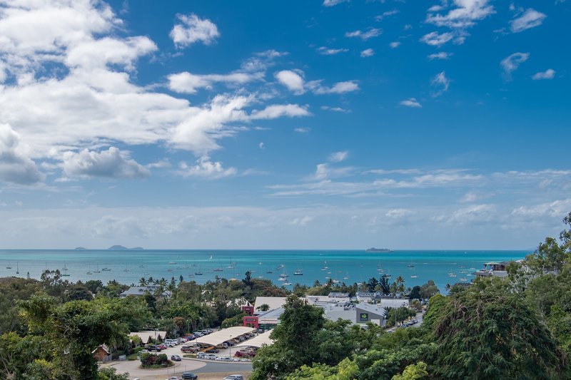 Photo - 23 Stonehaven Court, Airlie Beach QLD 4802 - Image 15