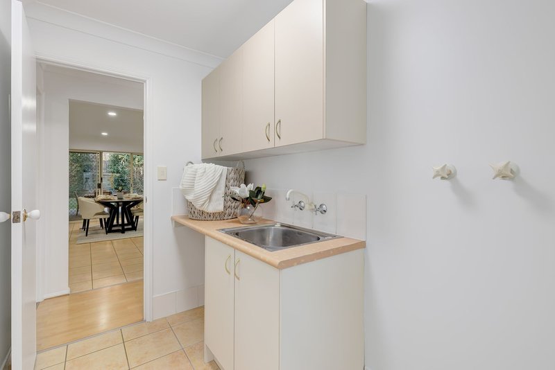 Photo - 23 Strathaird Place, Parkinson QLD 4115 - Image 17
