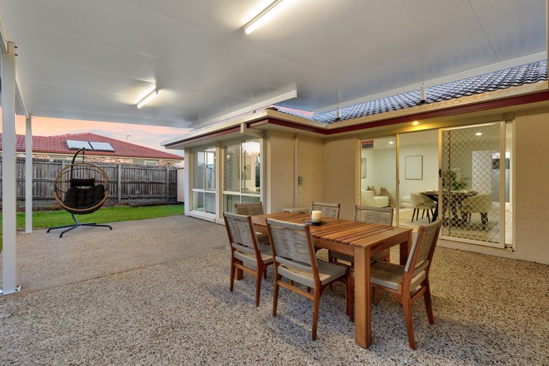 Photo - 23 Strathaird Place, Parkinson QLD 4115 - Image 19
