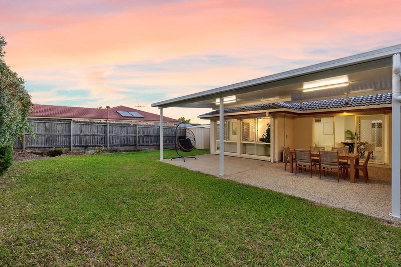 Photo - 23 Strathaird Place, Parkinson QLD 4115 - Image 20
