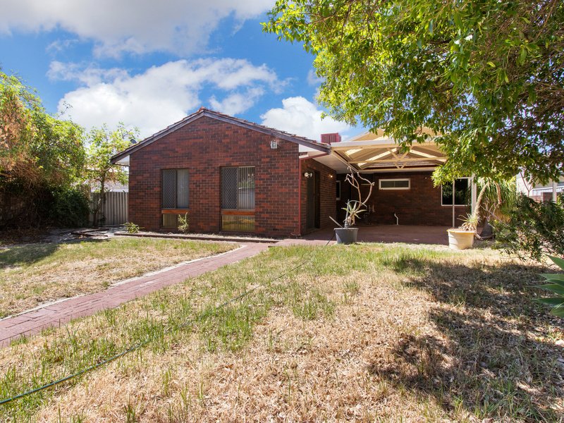 Photo - 23 Streatham Street, Beckenham WA 6107 - Image 14