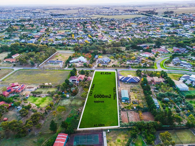 Photo - 23 Sugar Gum Drive, Hillside VIC 3037 - Image 3